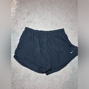 Nike shorts 2X
